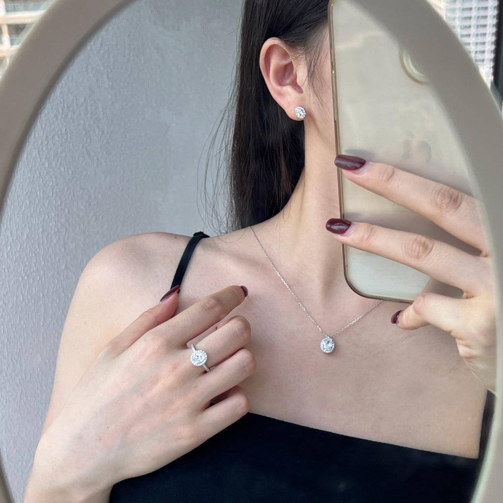 S925 Sterling Silver Stylish Collection Necklace with White Oval & Round Cubic Zirconia - Unique Niche Design for Luxury Fashion