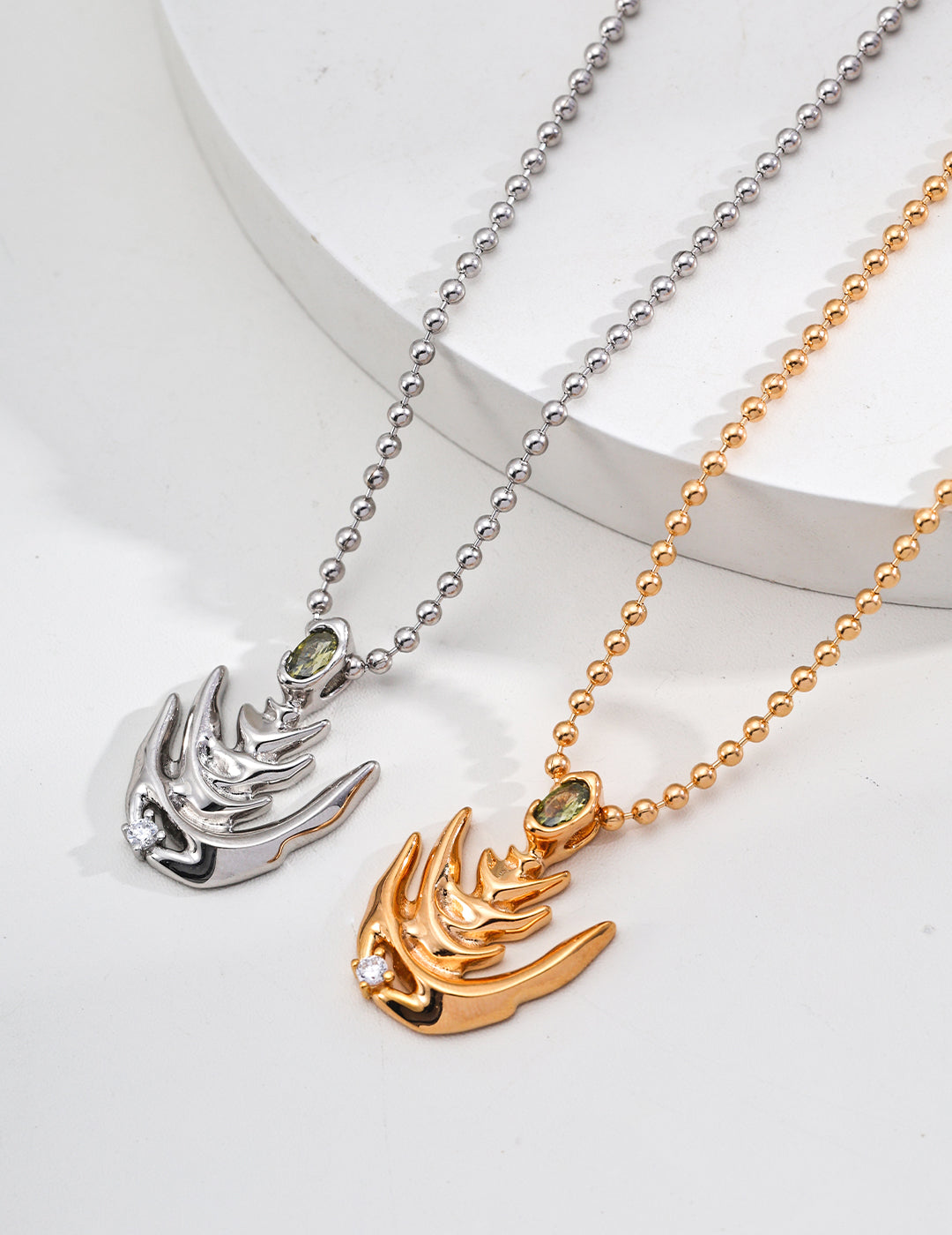 Pure Silver Necklace Embellished with Cubic Zirconia and Natural Wave Design